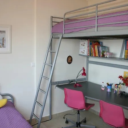 Semesterbostad 
